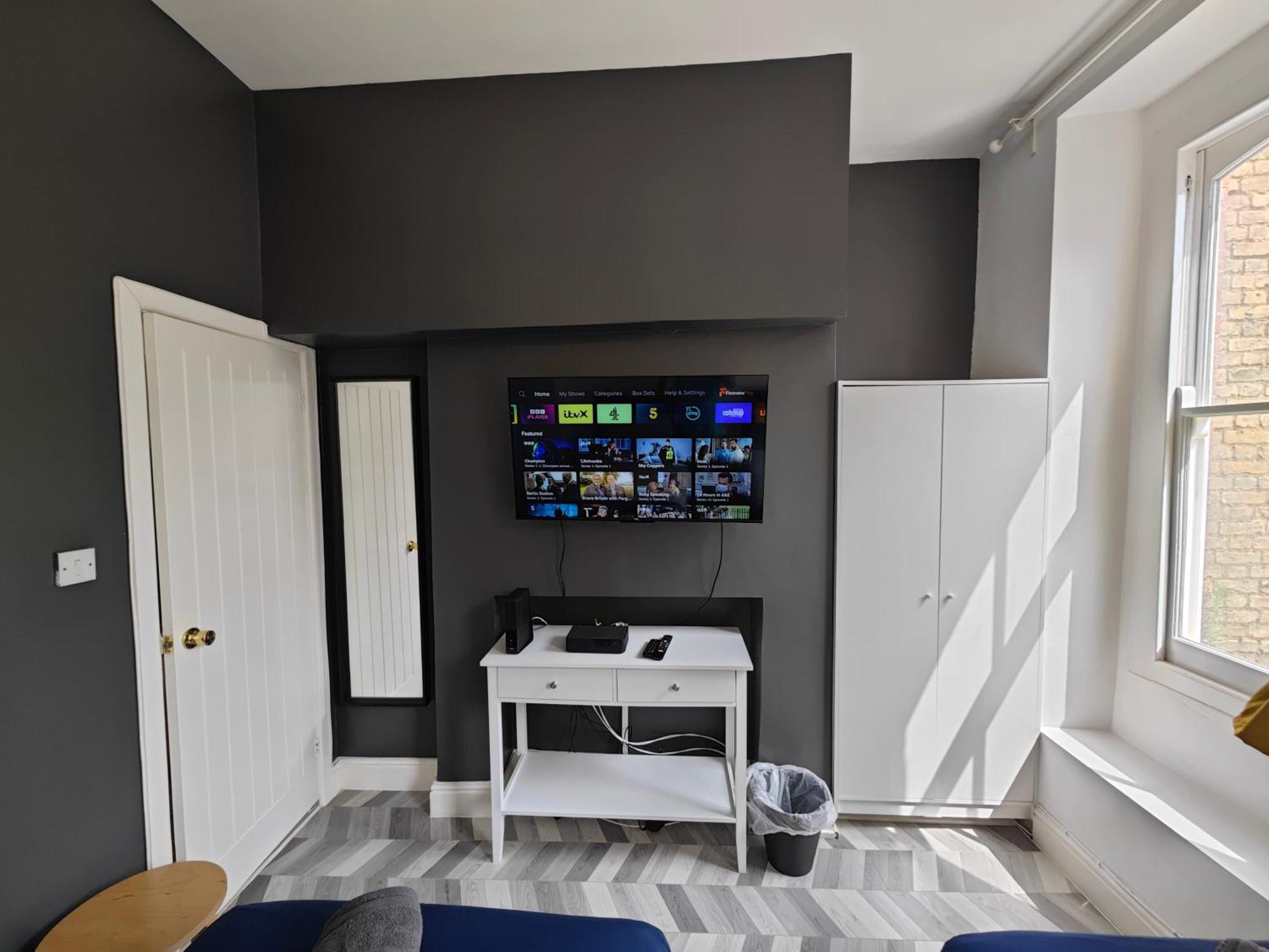 2 Bedroom 2 Bathroom Apartment In Old St - Shoreditch - Zone 1 Londres Exterior foto